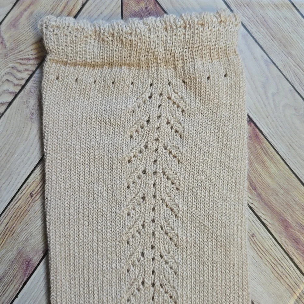 Toddler Girl Beige Knit Knee High Socks Vintage Style Holiday Neutral Accessory